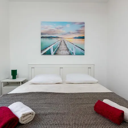 Lejlighed Dalero 3 By Interhome Trogir